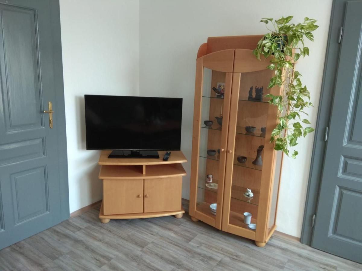 Apartmány U splavu Veselí nad Moravou Exterior foto