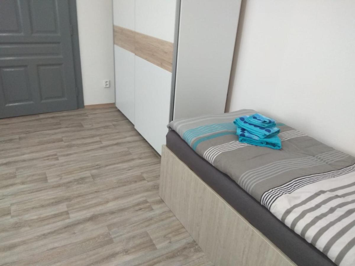 Apartmány U splavu Veselí nad Moravou Exterior foto