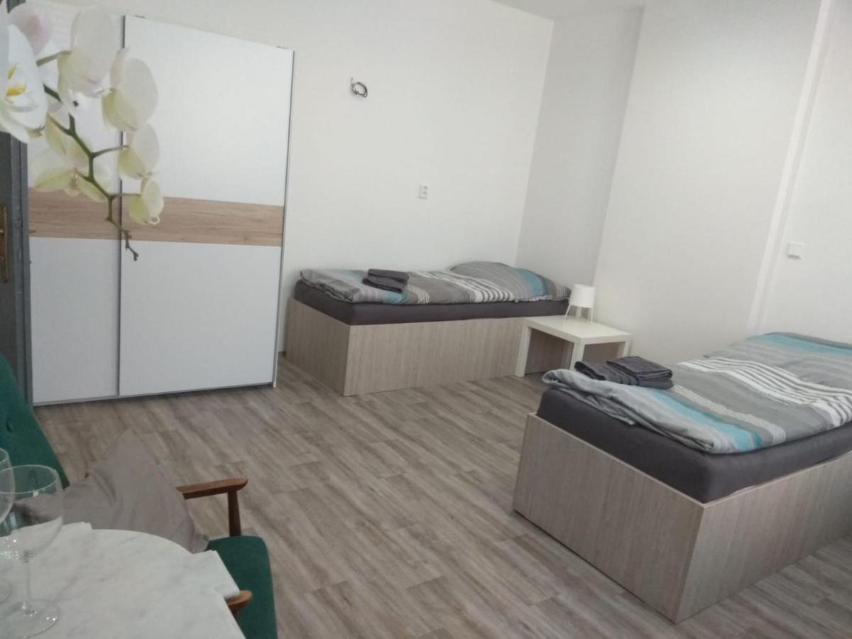 Apartmány U splavu Veselí nad Moravou Exterior foto